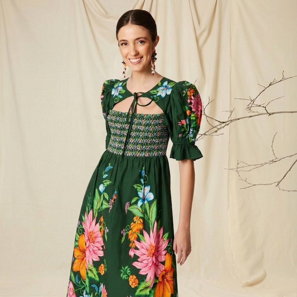 DRESS
