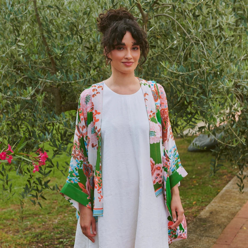 KIMONO